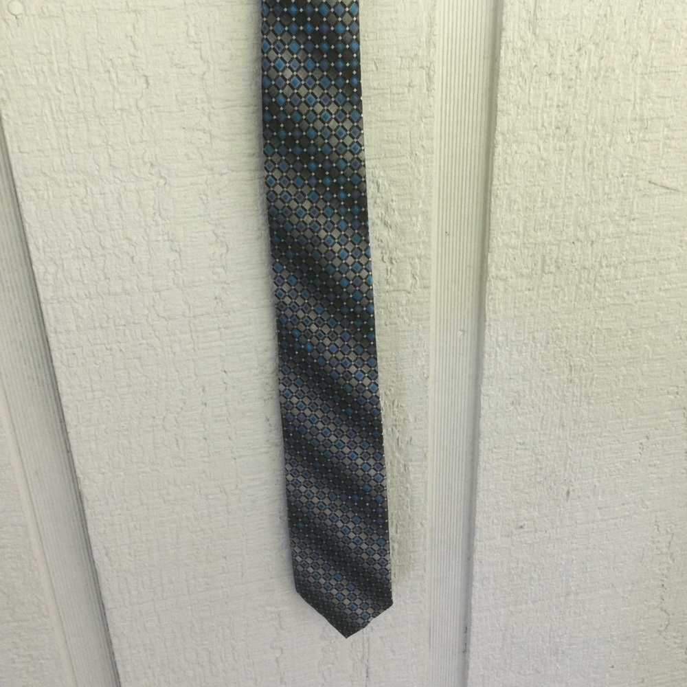 Bill Robinson Polyester Ties - Picture 4 of 8